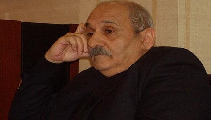 Mobil Babayev vəfat etdi