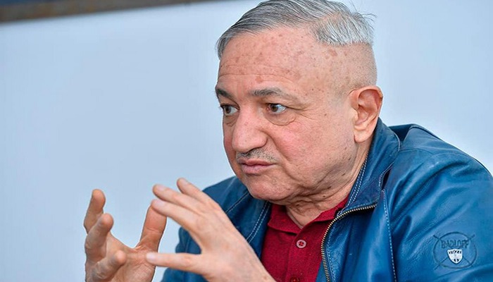 “Nazir özü baxıb güldü, amma dedi ki, kəsilsin...”