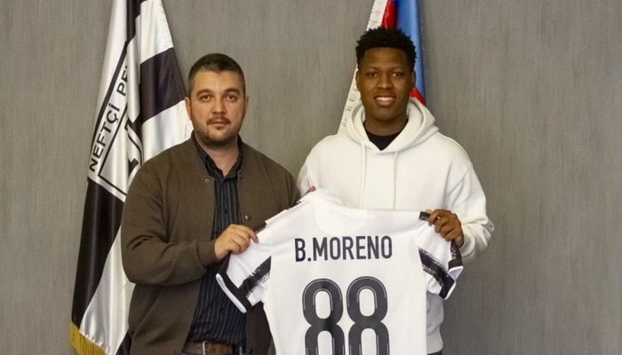 "Neftçi" heyətini yeni futbolçu ilə gücləndirib