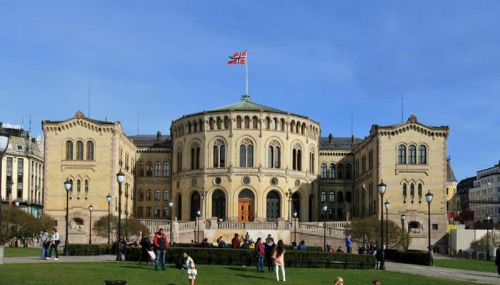 Norveç parlamentində bomba həyəcanı