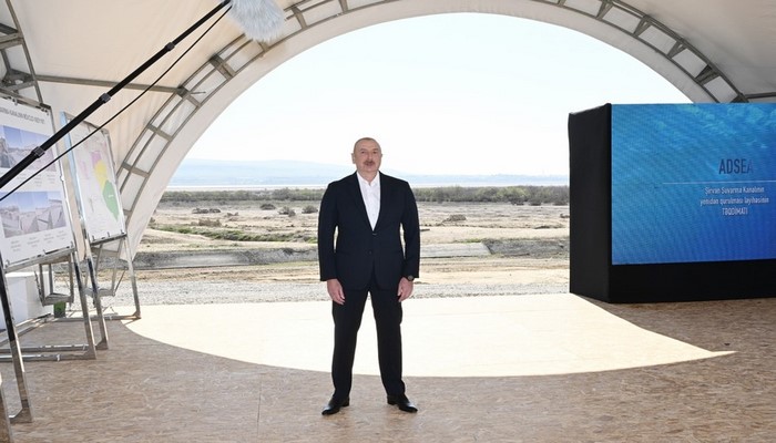 Növbəti illərdə Azərbaycan hökumətinin qarşısında duran əsas infrastruktur layihələri açıqlanıb