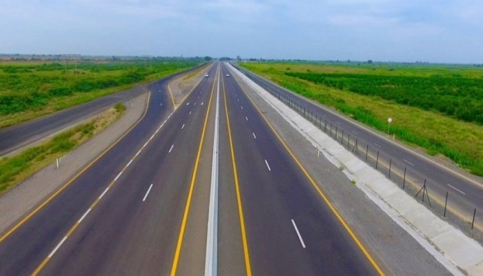 Ödənişli yollardan istifadə edənlərin NƏZƏRİNƏ - Qanunda dəyişikliklər edildi