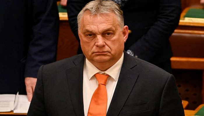 Orban gülləkeçirməz jiletlə ictimaiyyət qarşısına çıxmayacağını bəyan edib