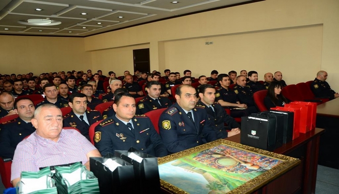 Polis əməkdaşları Vətən müharibəsində fədakarlıq göstəriblər