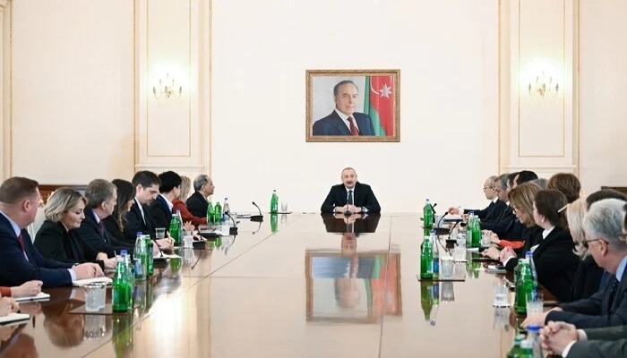 Prezident ABŞ nümayəndə heyətini qəbul etdi