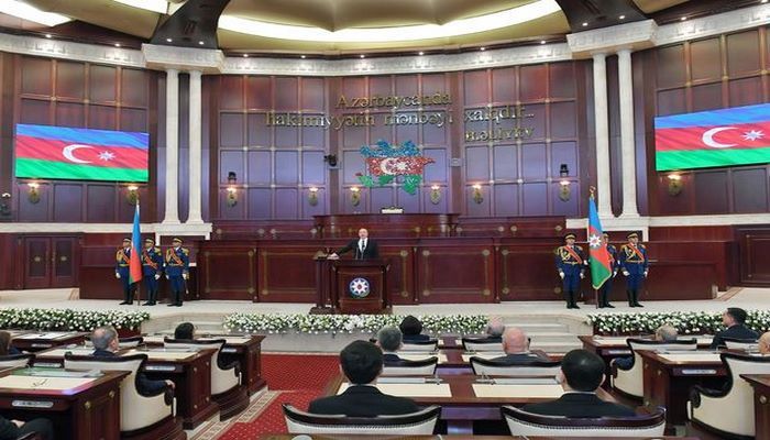 Prezident İlham Əliyev Milli Məclisdə and içib, nitq söyləyib - CANLI YAYIM