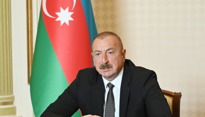 Prezident paralimpiyaçıları təltif etdi