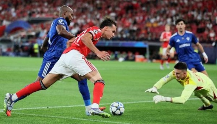 "Qarabağ" "Ayaks"a qarşı: oyun başladı - Canlı