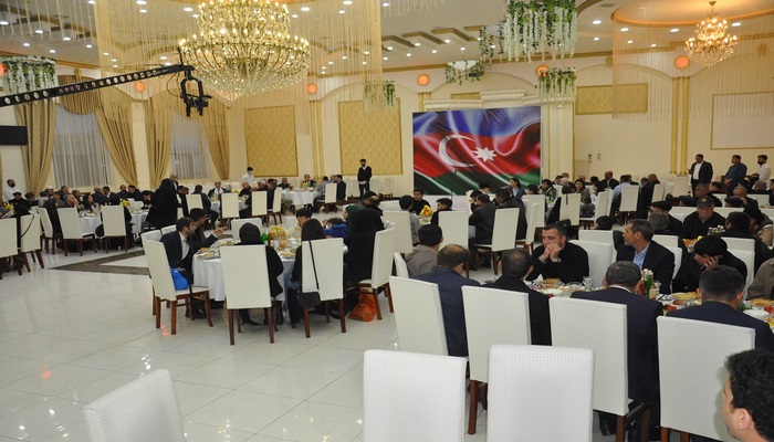 Qaradağ rayonunda iftar süfrəsi açılmışdır