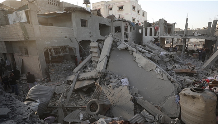 Qəzza yenə bombalandı, ölənlər var