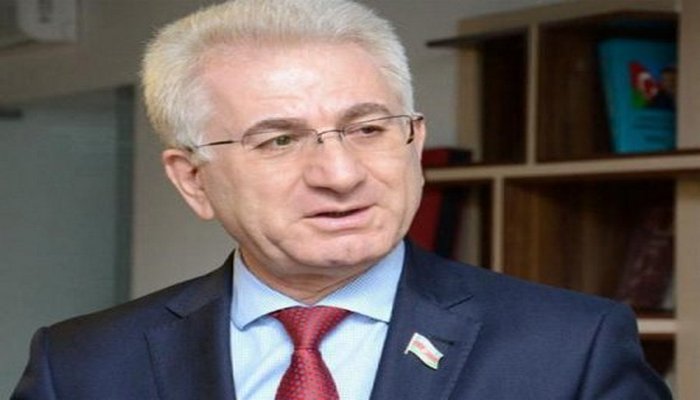 Ramiz Mehdiyevin nəvəsinin toyunda iştirak etdiyi deyilən deputat vəzifəsindən istefa verdi