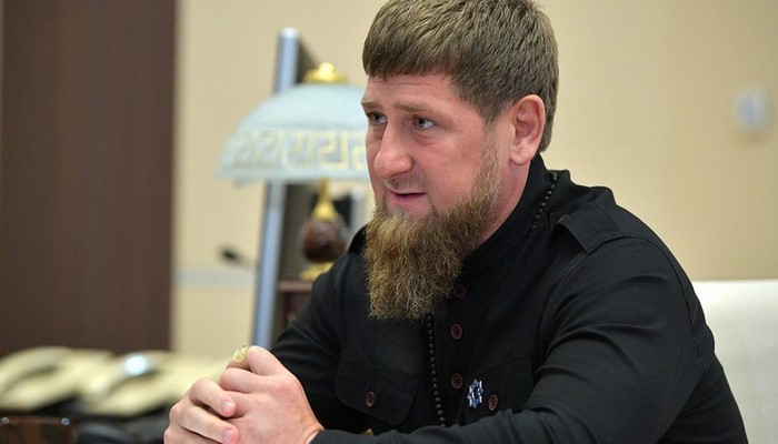 Ramzan Kadırov ABŞ-dan anasına qarşı tətbiq olunan sanksiyaların ləğvini tələb edib