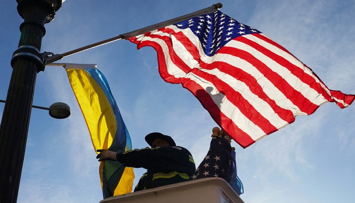 "Reuters": Vaşinqton Ukraynaya yeni yardım paketini çox gec təsdiqləyib