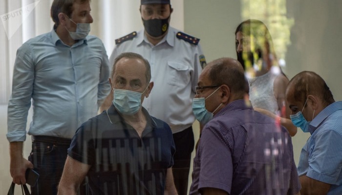 Robert Köçəryan Ermənistanı məhkəməyə verdi - təzminat tələb edir