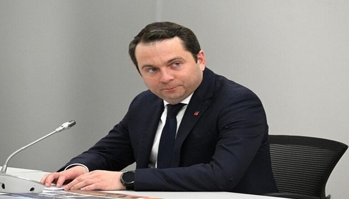 Rusiyada qubernator bıçaqlanıb