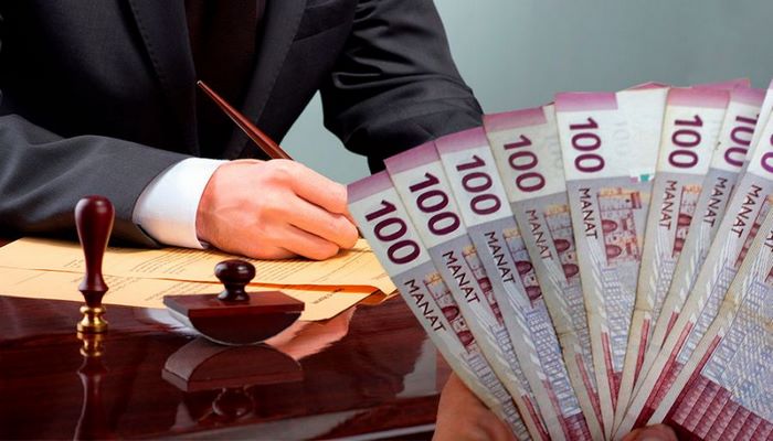 Rüşvət alan məmur bəraət istəyir