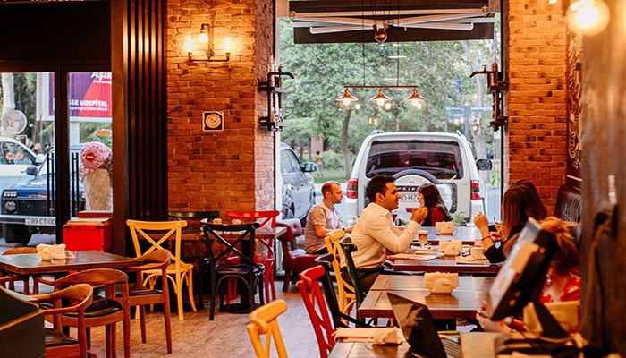 Sabahdan kafe və restoranlar fəaliyyətini bərpa edir – RƏSMİ AÇIQLAMA