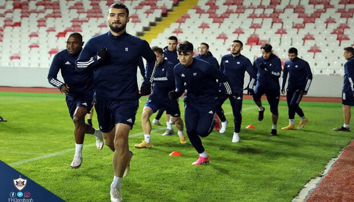 “Sivasspor” – “Qarabağ” matçı başladı