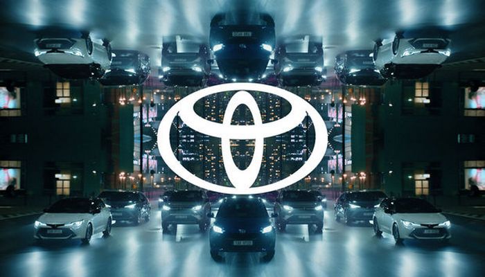 “Toyota” Avropada yeni brend loqotipini və dizayn tərtibatını təqdim etdi