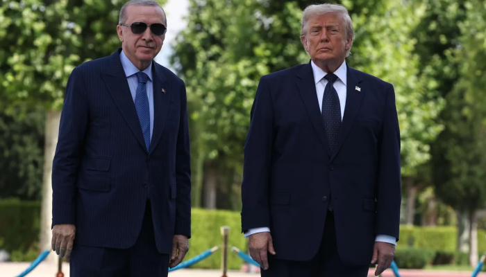 Tramp: "Türkiyəyə "F-35" qırıcı təyyarələrinin verilməsini nəzərdən keçirəcəyik"