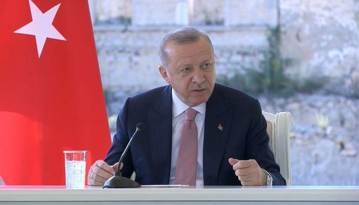 Türkiyə Prezidenti: “Ermənistanın ona təklif olunan xoş niyyətləri düzgün dəyərləndirəcəyinə ümid edirik”