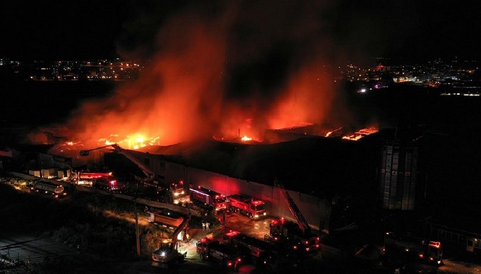 Türkiyədə baş verən yanğın daha 10 fabrikə keçdi