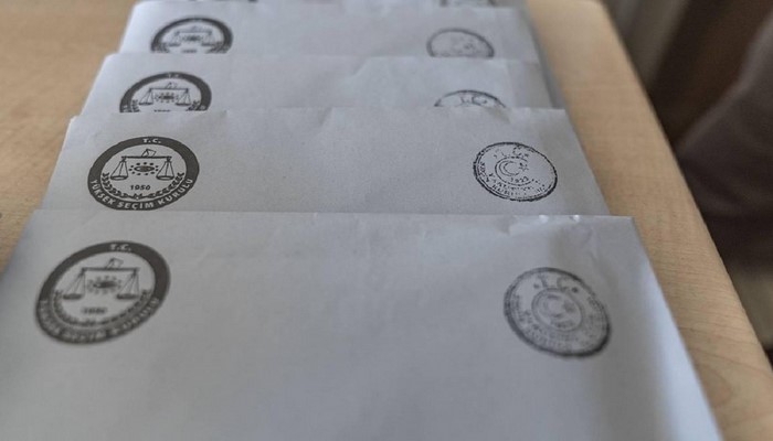 Türkiyədə bir rayonda seçkilərdə qalib müəyyənləşməyib: namizədlərə eyni sayda səs veriblər