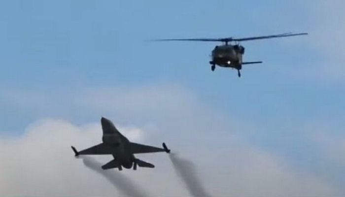 Türkiyəlı pilotlar dünyada bir ilki bacardılar - VİDEO