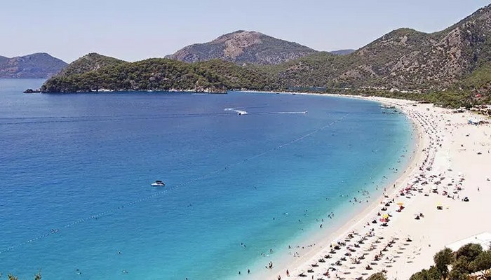 Türkiye’ye ilk 7 ayda gelen turist sayısı 5.5 milyona yaklaştı… Milyonluk turist