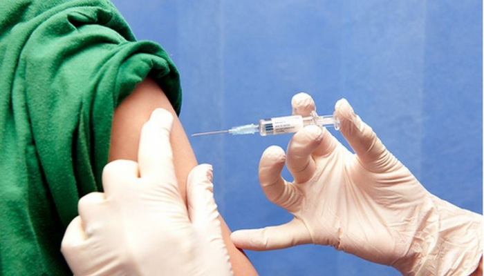 В Азербайджане возобновлена вакцинация - Минздрав