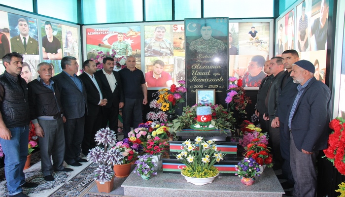 Vətən müharibəsi şəhidimizin doğum günündə məzarı və ailəsi ziyarət edildi