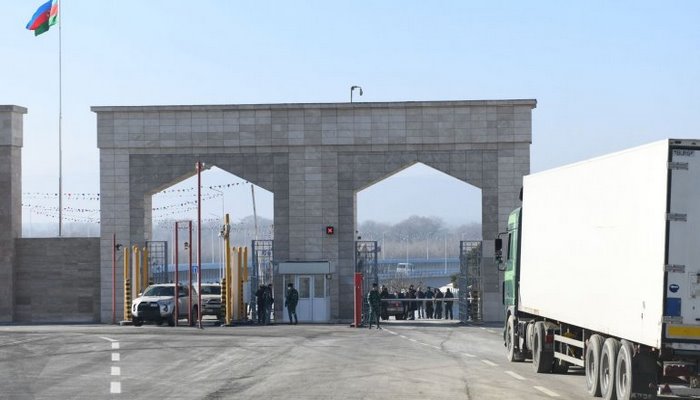 Yanvarda quru sərhədlər açıla bilərmi? - Komitədən açıqlama