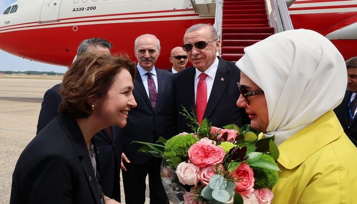 Zelenski: Ukrayna NATO-dan HHM sistemləri və F-16 almağa çalışacaq