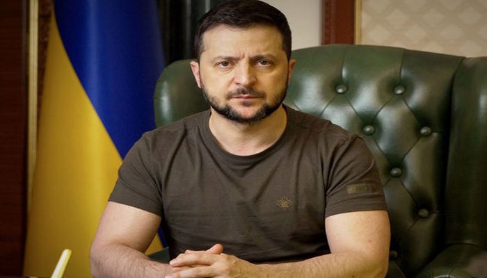 Zelenski: “Ukrayna Ordusu bütün istiqamətlərdə irəliləyir”